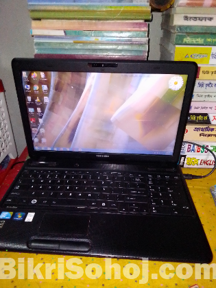 Toshiba Laptop - Core i5 4GB